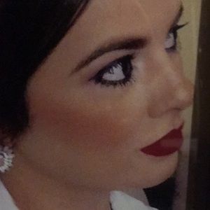 Meet your Posher, Lorena